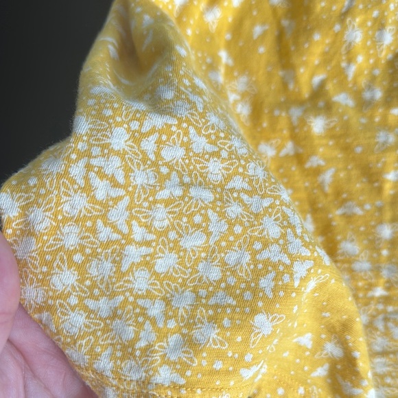 GAP Yellow Casual Kids Dress with Bee design - Picture 3 of 3